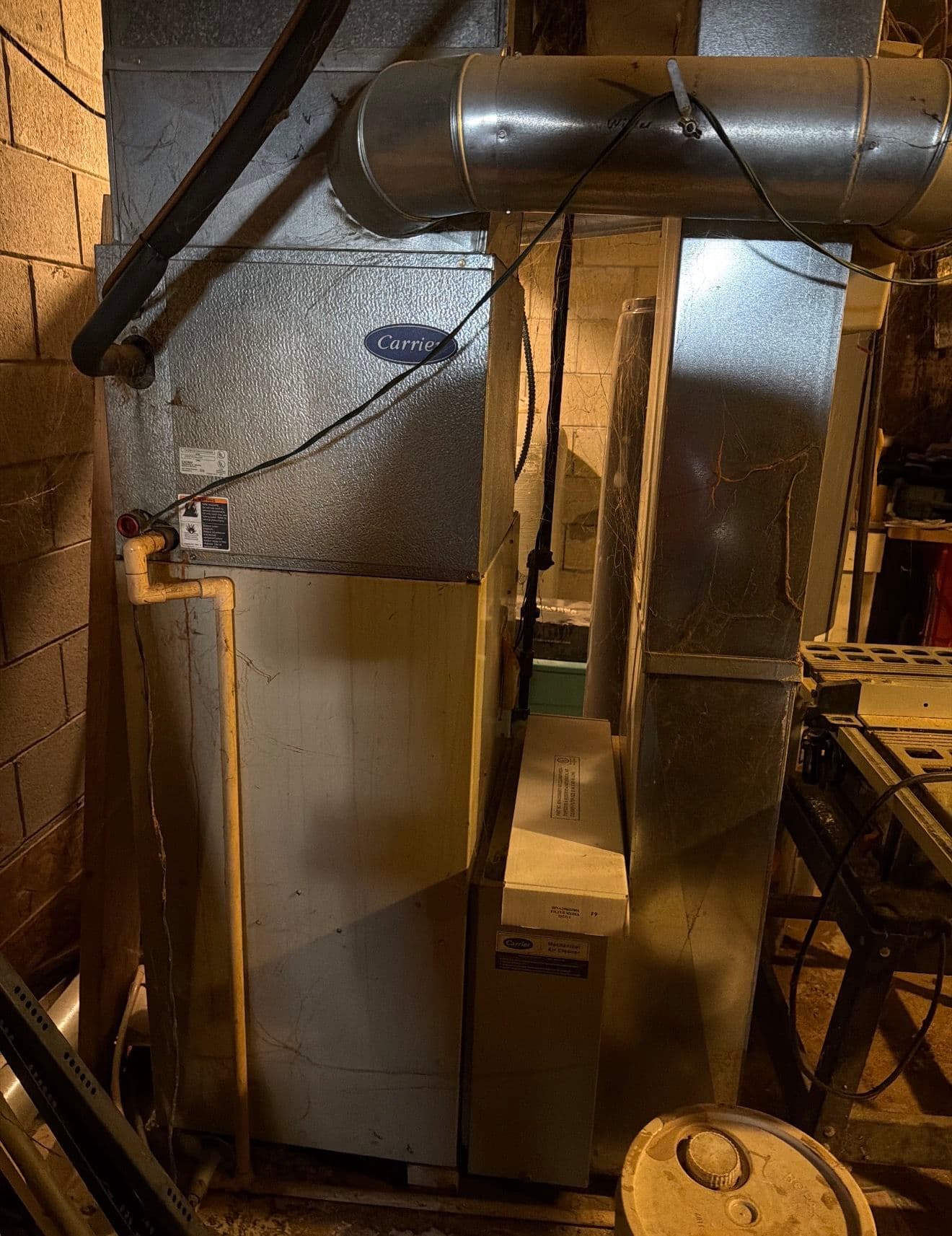 Gallery photos for Old Furnace and AC Swapped Out for a New Amana Setup: Image #3