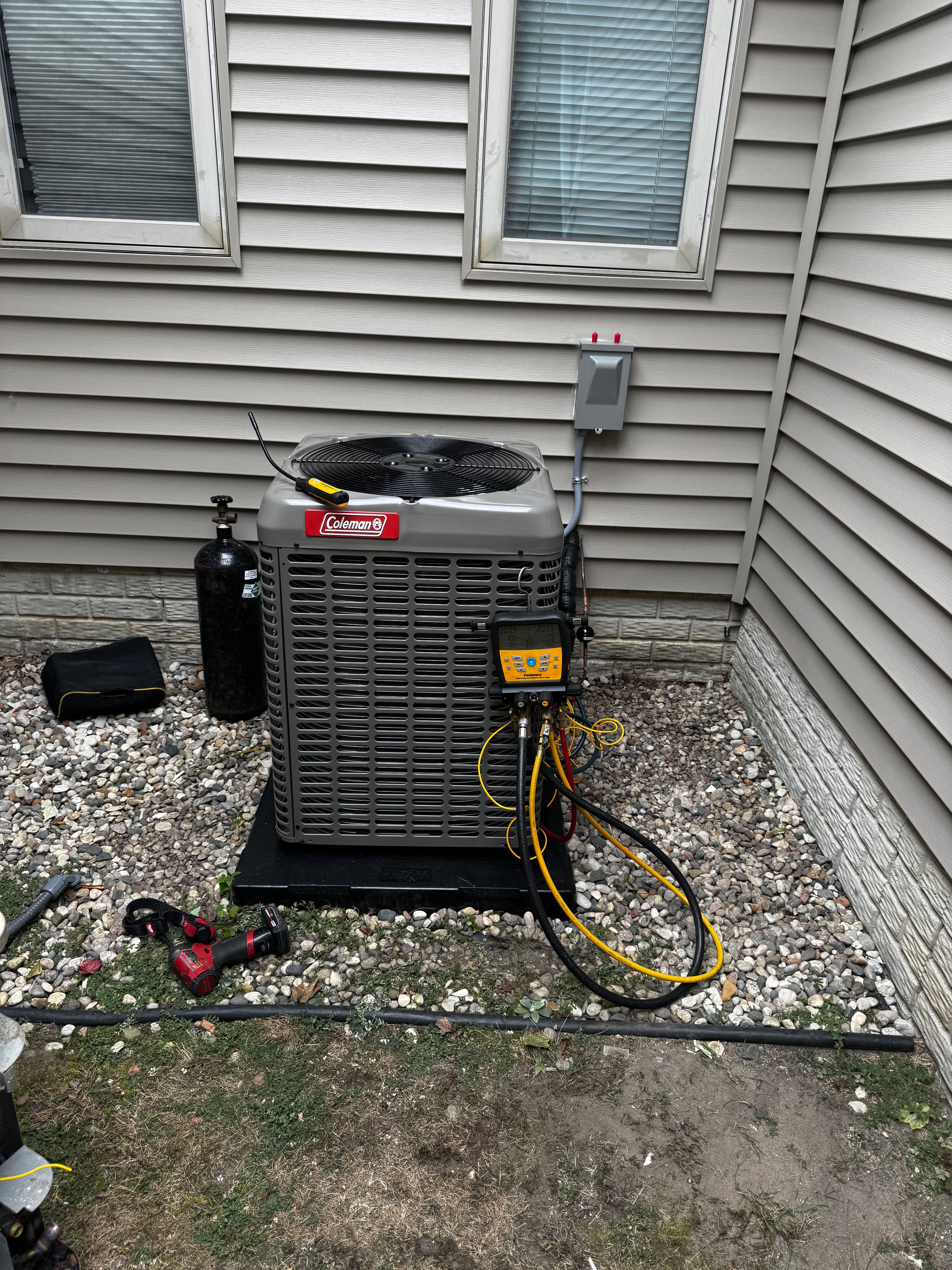 Project 27-Year-Old AC Replaced With a Coleman 14 SEER Unit image