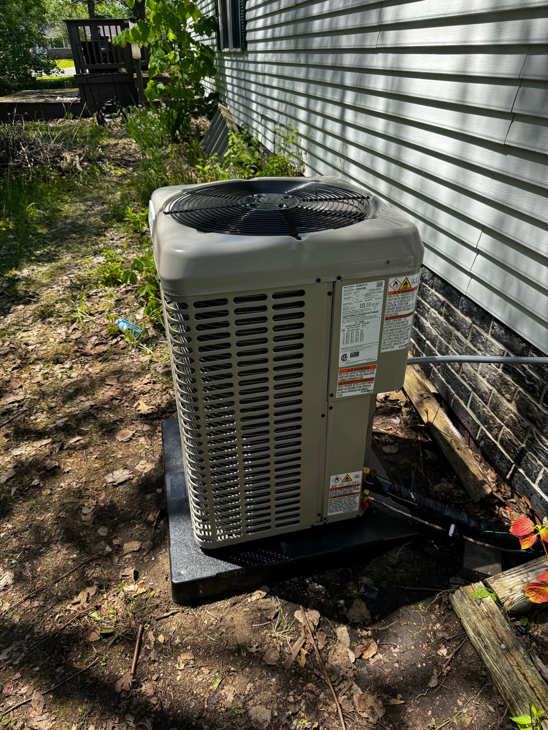 Gallery photos for Old R-22 Leak Leads to a Full AC Replacement with Evcon: Image #1