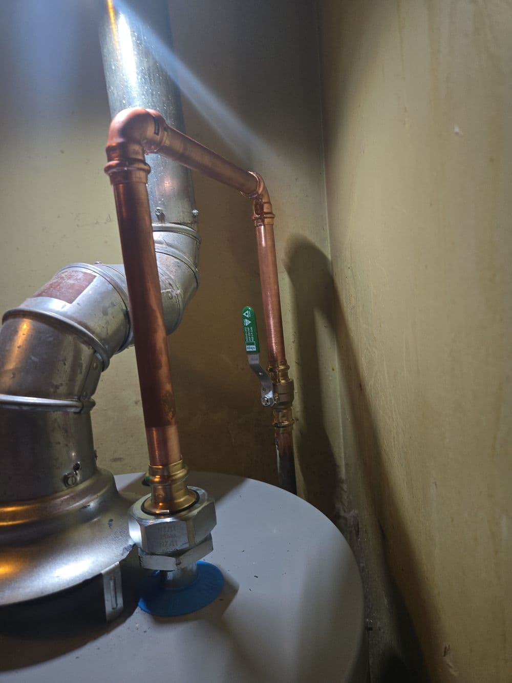 Gallery photos for 30-Gallon Gas Water Heater Replacement in Saginaw with New Copper Lines: Image #1