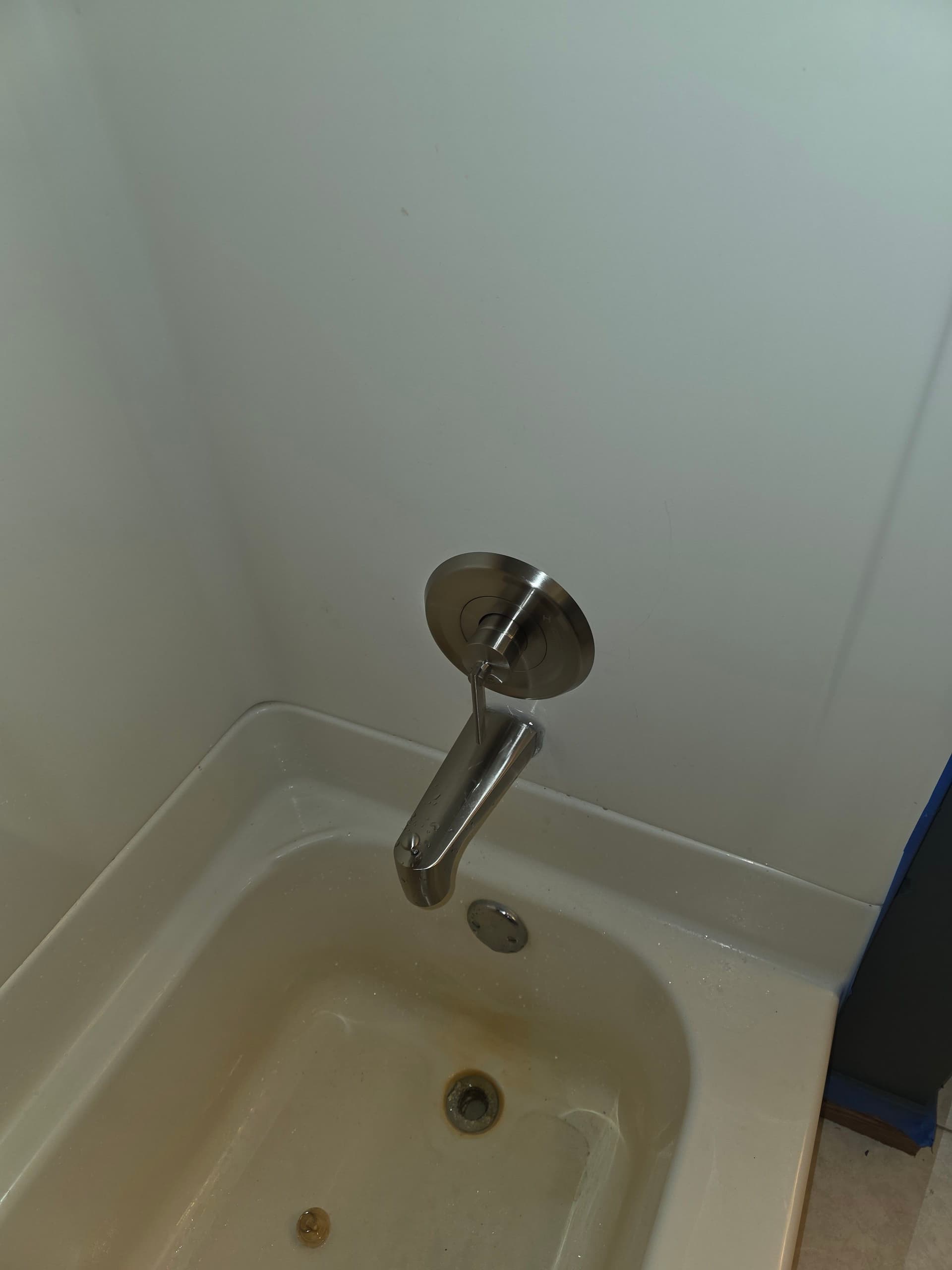 Gallery photos for Shower Valve Swap Done Right - Old Moen Out, New Delta In: Image #1