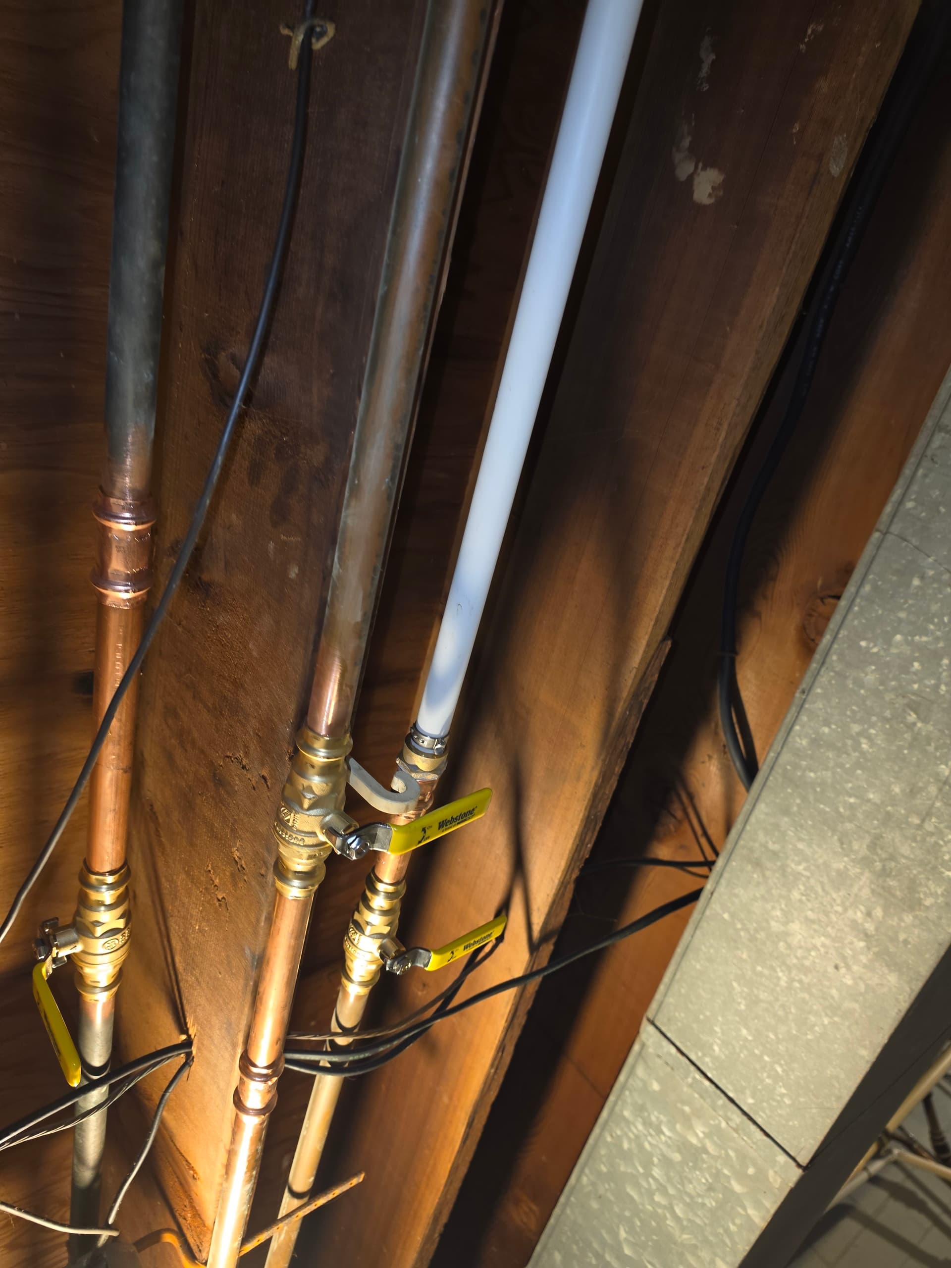 Gallery photos for Fixing a Blown Copper Pipe Joint from a Previous Plumber's Bad Work: Image #2